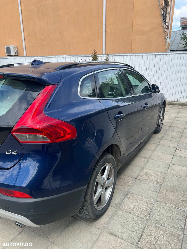 Volvo V40 D4 Geartronic Ocean Race - 12