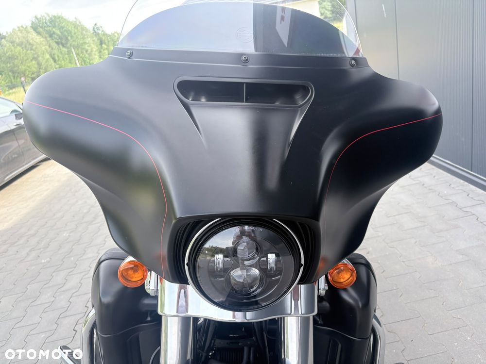 Harley-Davidson Touring Street Glide - 13