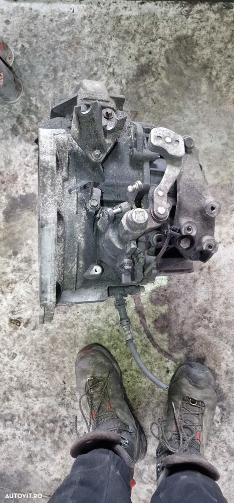 Cutie Viteze Manuala Opel Insignia Astra J 1.6CDTI 136 CP - 1