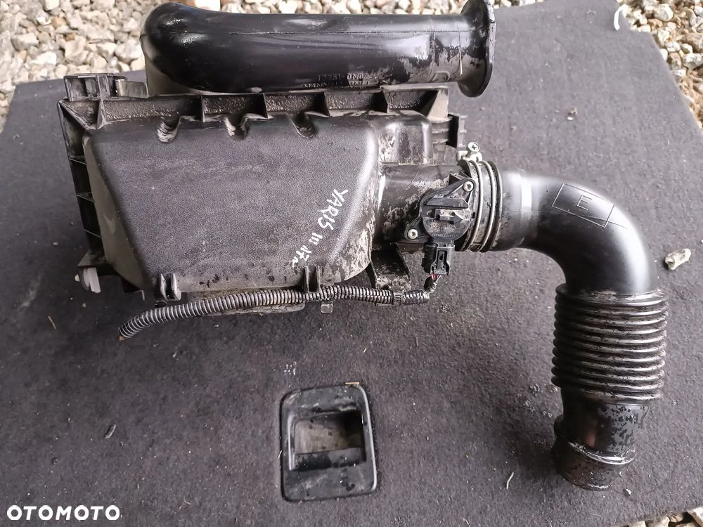 FILTR POWIETRZA OBUDOWA 1020007S01 TOYOTA YARIS III 1.4 D4D - 1