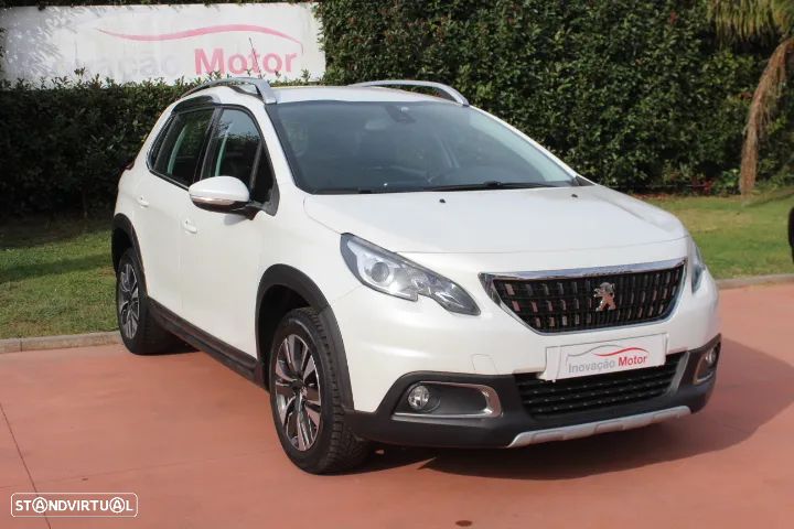 Peugeot 2008 1.2 PureTech Allure - 2