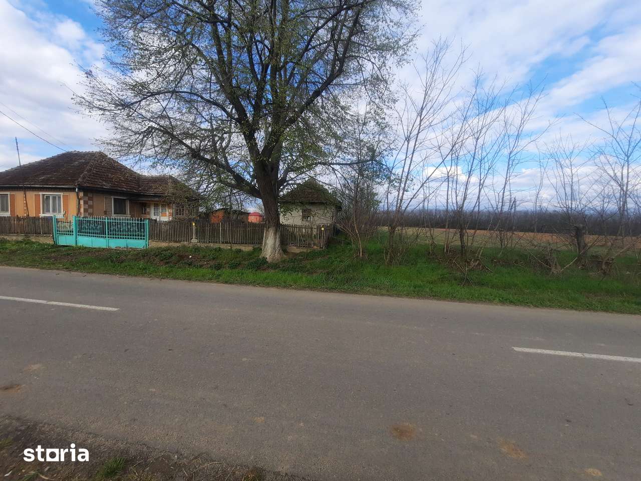 Vand teren intravilan 35 Ari Mediesu Aurit - Satu Mare - Imagine principală: 2/4