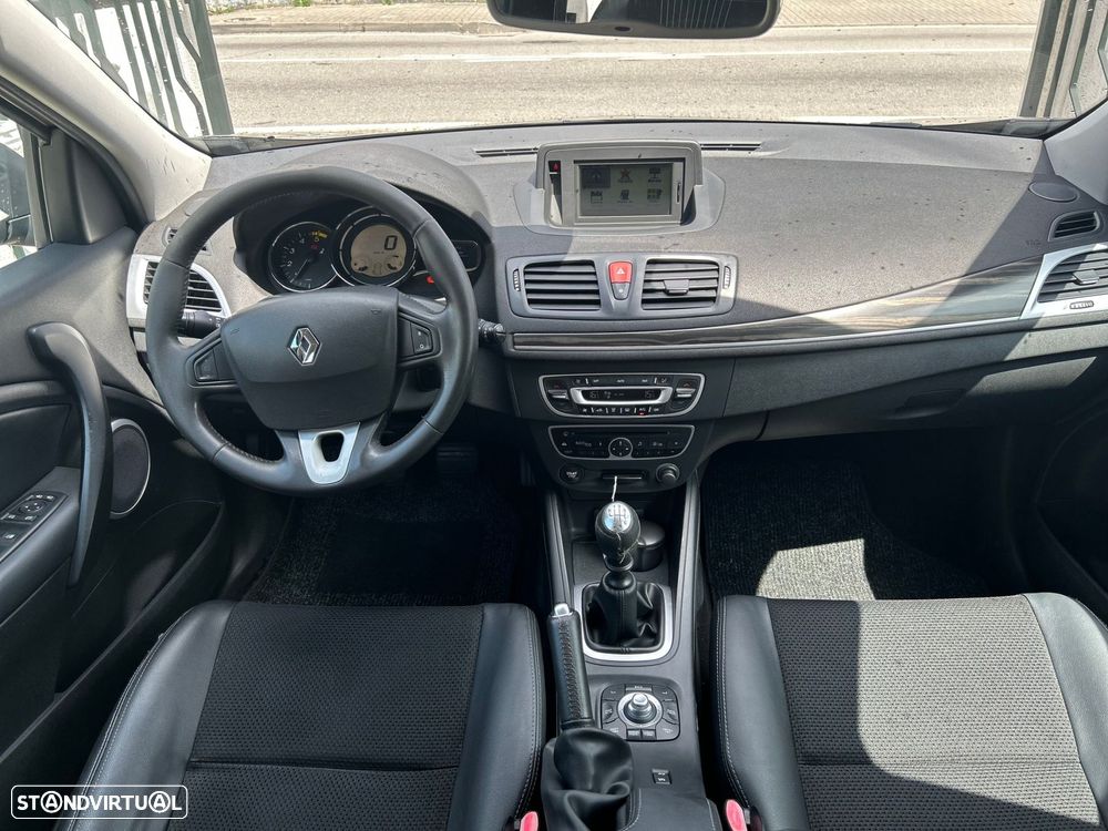 Renault Mégane 1.5 dCi Dynamique - 10