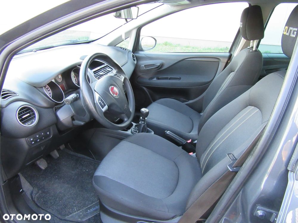 Fiat Punto - 16