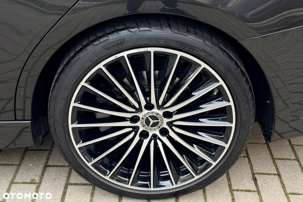 Mercedes-Benz Klasa C 300 d 9G-TRONIC - 5