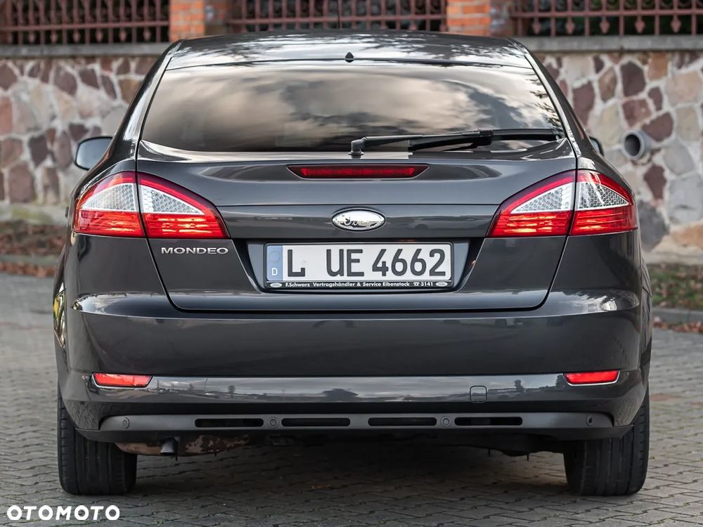 Ford Mondeo 2.0 Platinium X - 11