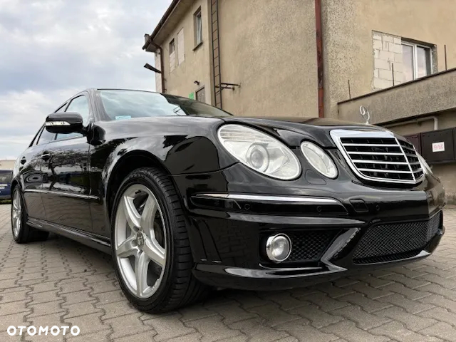 Mercedes-Benz Klasa E 63 AMG - 10