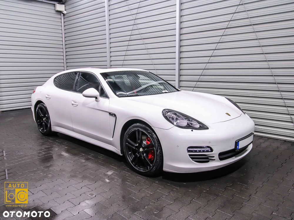 Porsche Panamera Platinum Edition - 6