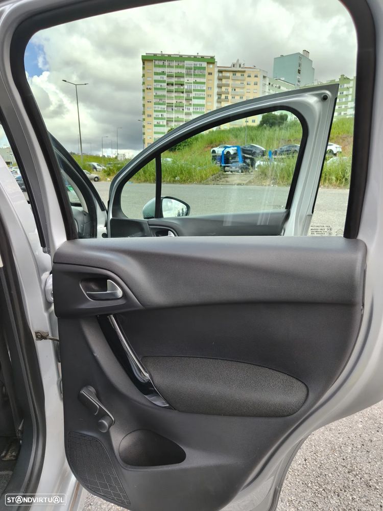 Citroën C3 1.2 PureTech Collection - 25