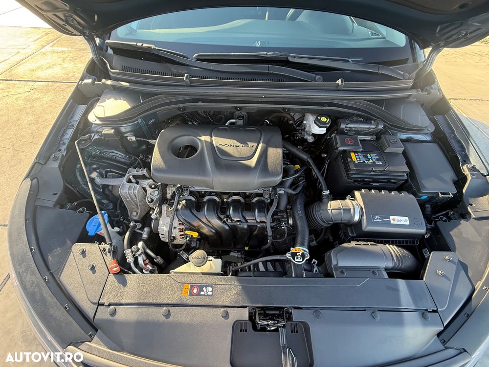 Hyundai Elantra 1.6 MPi Aut. Exclusive - 33