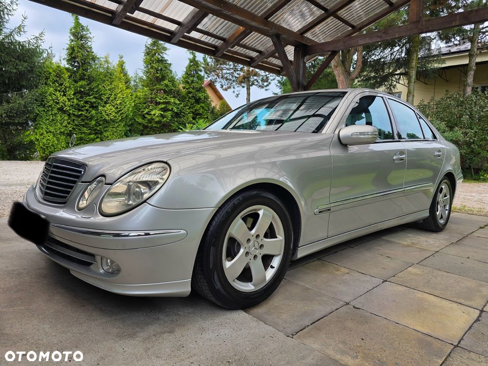 Mercedes-Benz Klasa E 240 Avantgarde - 14