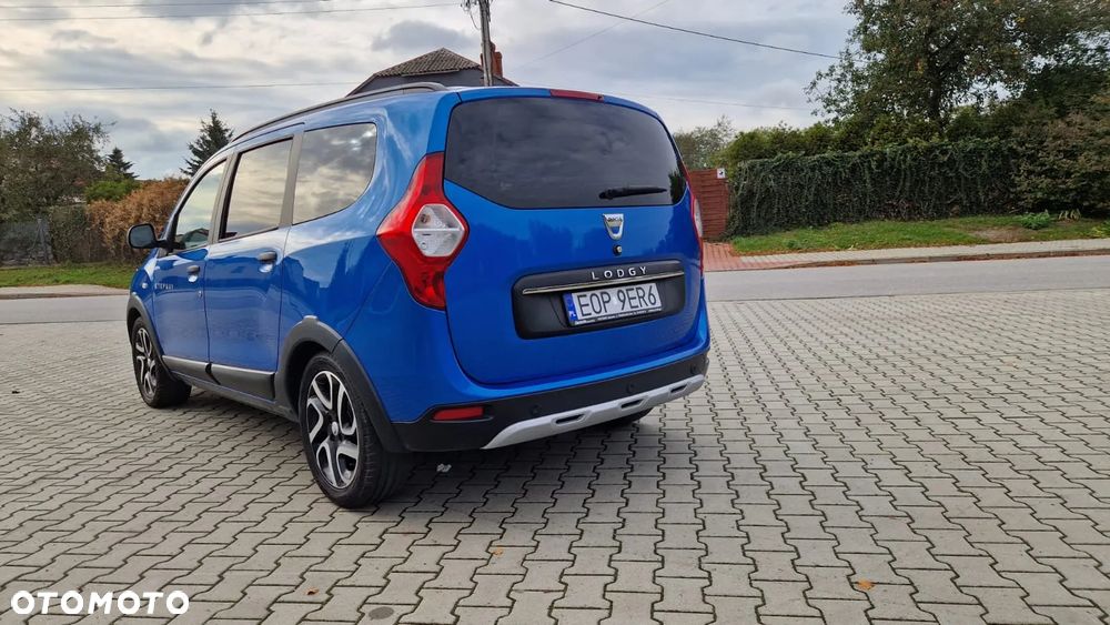 Dacia Lodgy TCe 115 Stepway - 23
