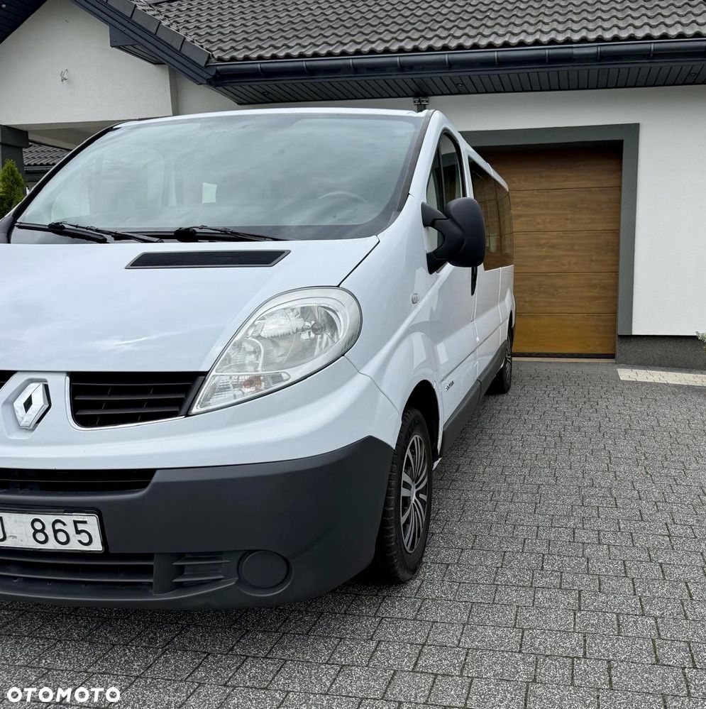 Renault Trafic - 2