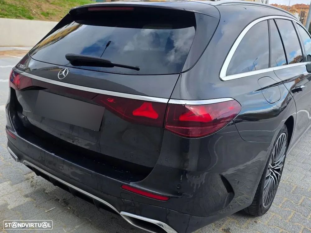 Mercedes-Benz E 300 - 11