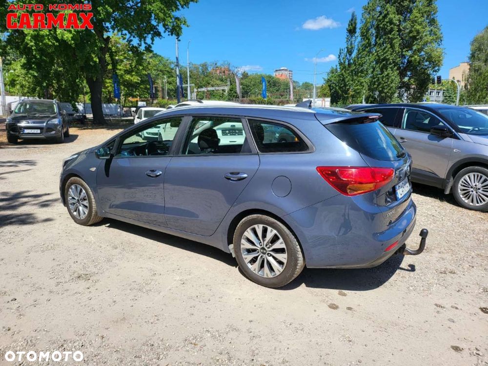 Kia Ceed 1.4 CVVT ISG Dream Team Edition - 5