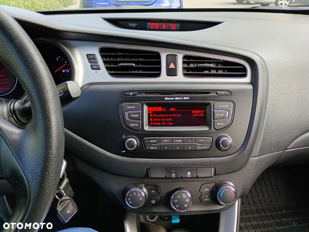 Kia Ceed 1.4 S - 8