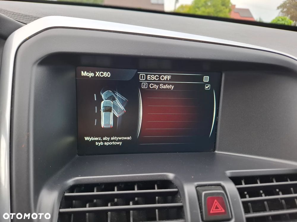 Volvo XC 60 D3 Momentum - 23