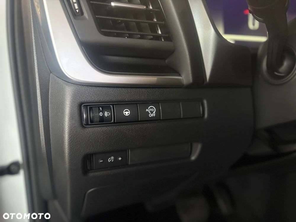 Nissan Qashqai 1.3 DIG-T MHEV N-Connecta Xtronic - 23