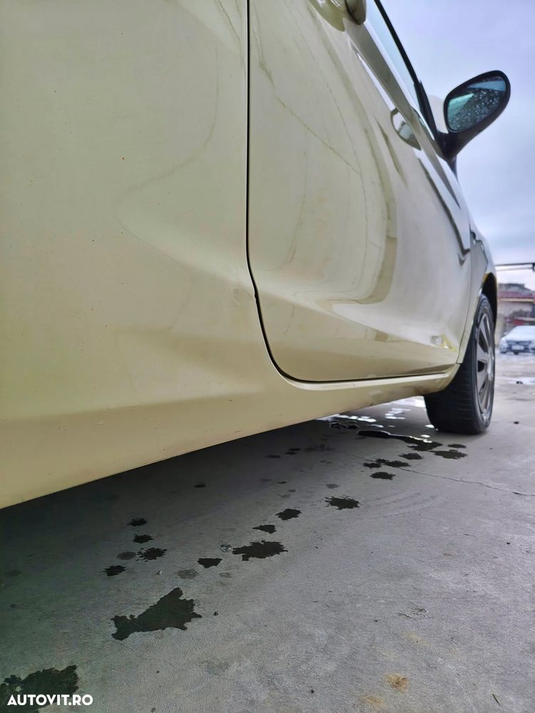 Ford Ka 1.2i Ambiente - 5