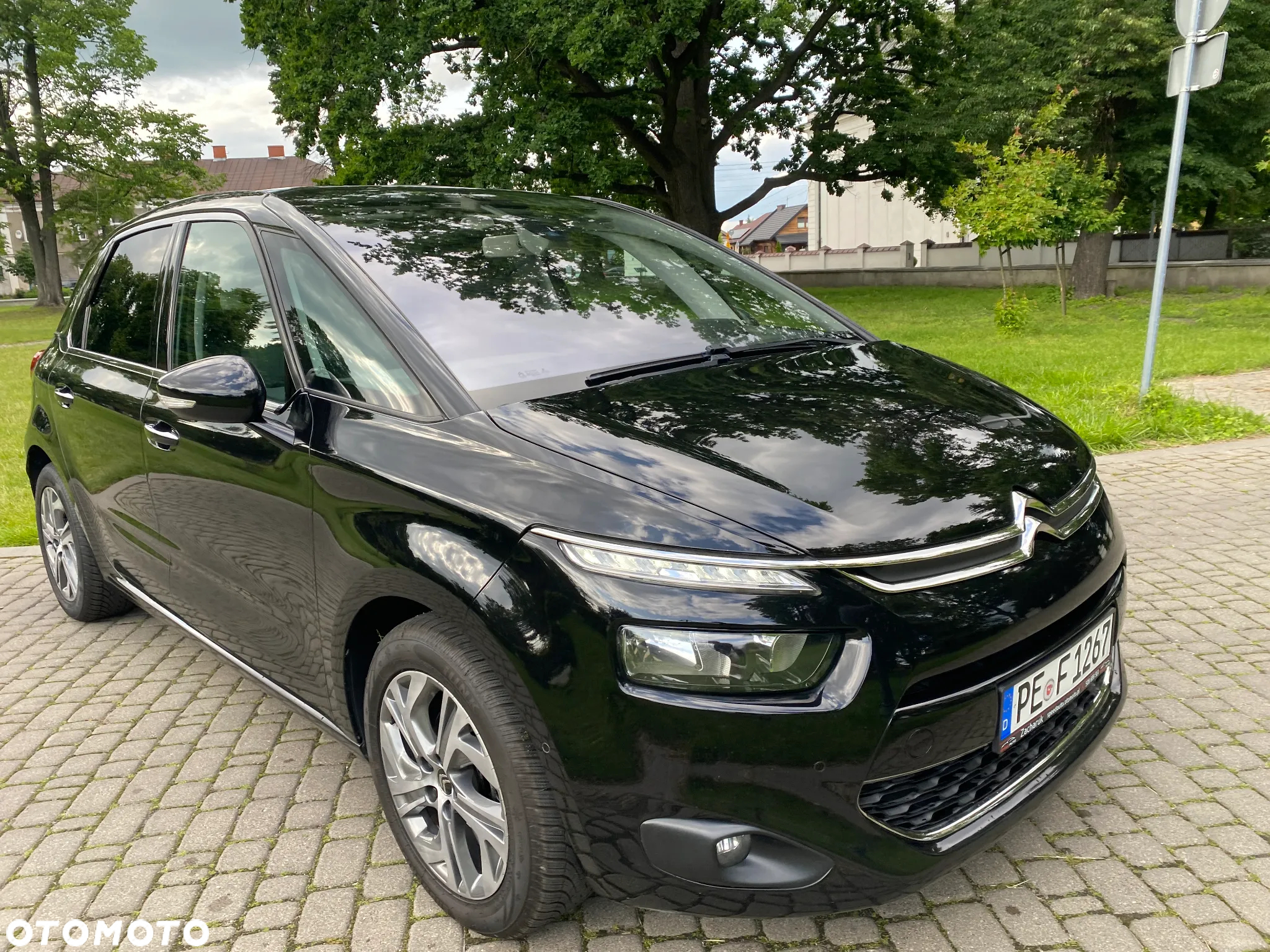 Citroën C4 Picasso 1.6 e-HDi Exclusive - 16