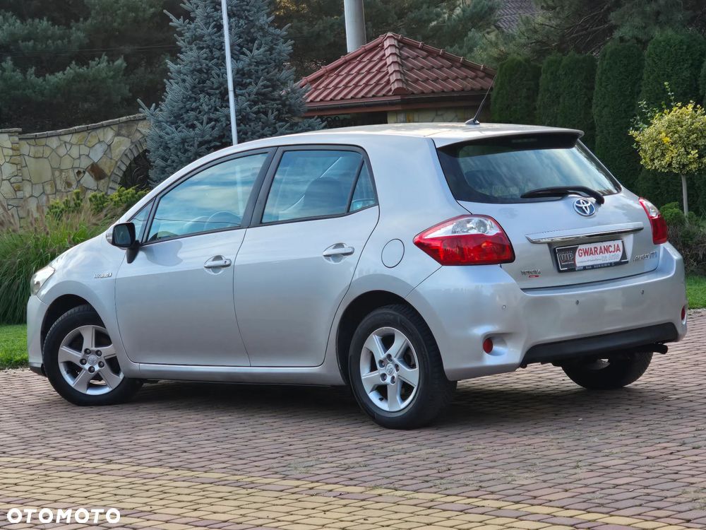 Toyota Auris 1.8 HSD Luna - 12