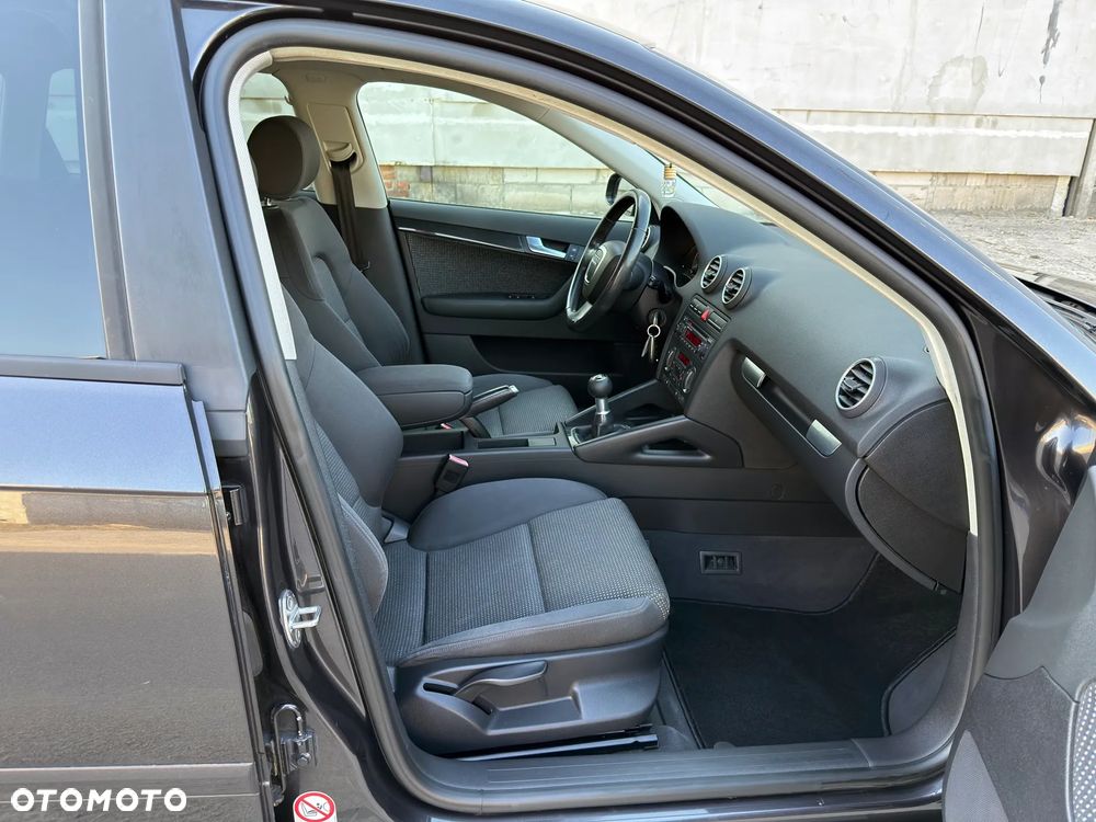 Audi A3 Sportback 2.0 TDI Attraction - 21