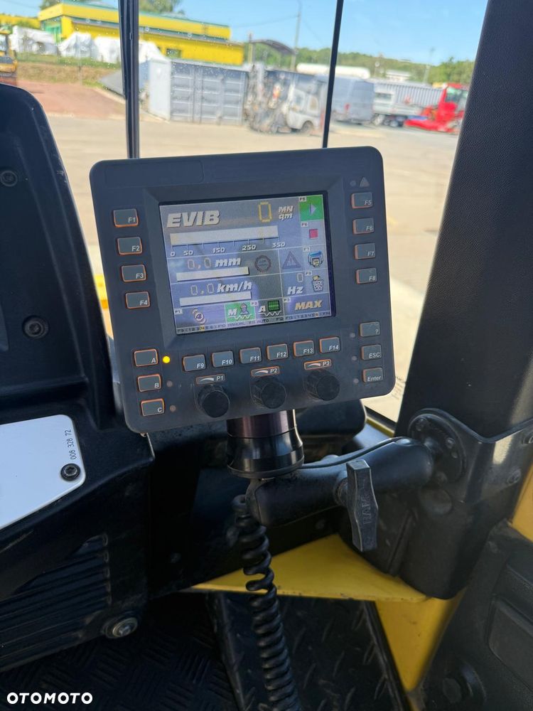 Bomag 213 DH-4 BVC Variocontrol - 23