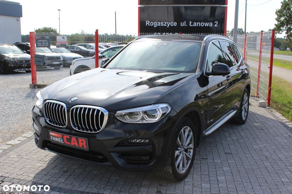 BMW X3 xDrive30i Luxury Line sport - 3