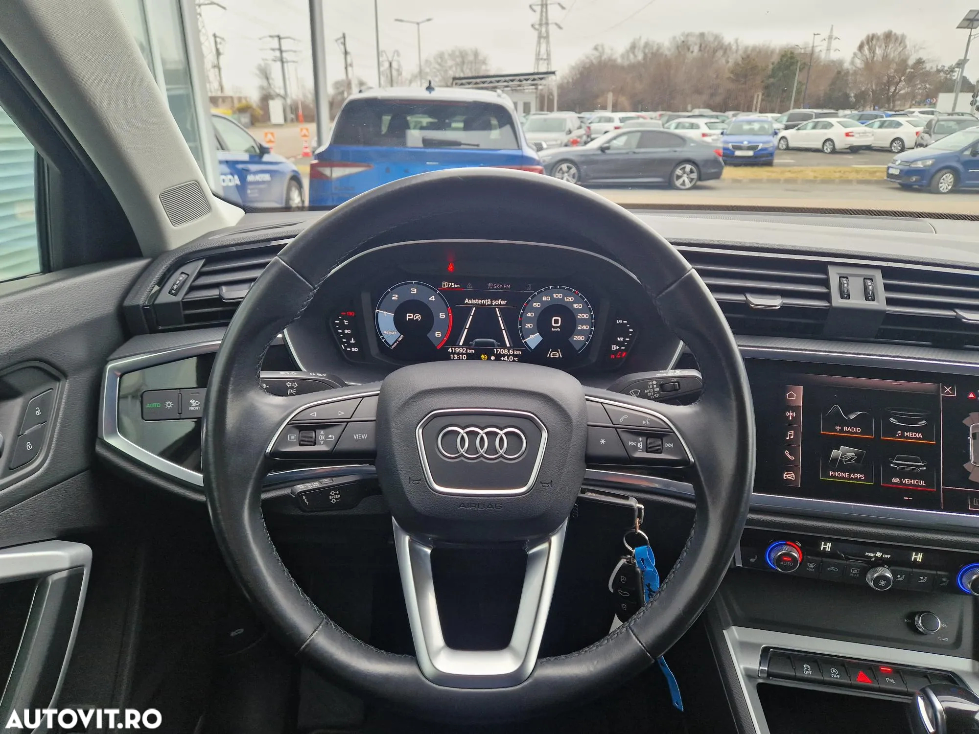 Audi Q3 2.0 35 TDI S tronic Advanced - 13