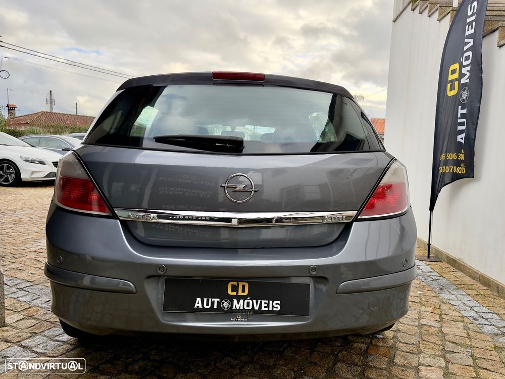 Opel Astra 1.3 CDTi Cosmo - 3