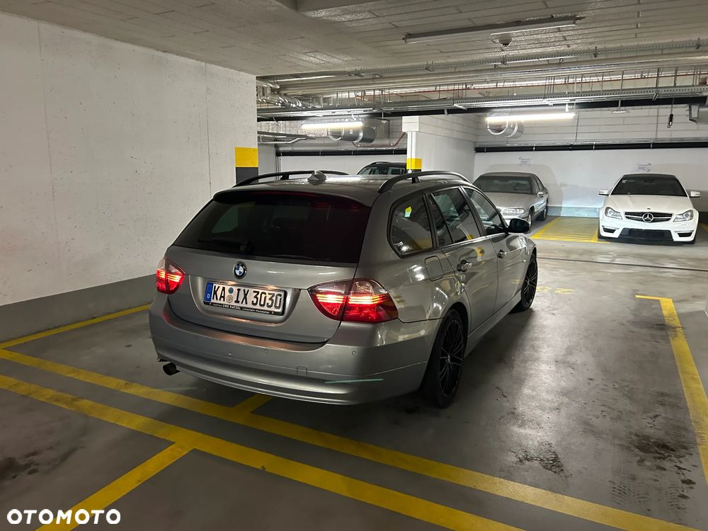 BMW Seria 3 - 4