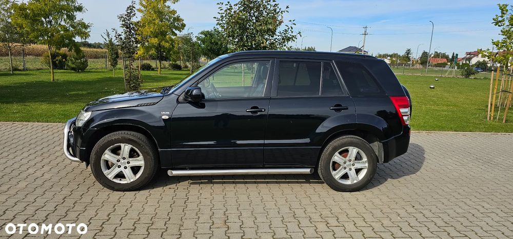 Suzuki Grand Vitara - 2