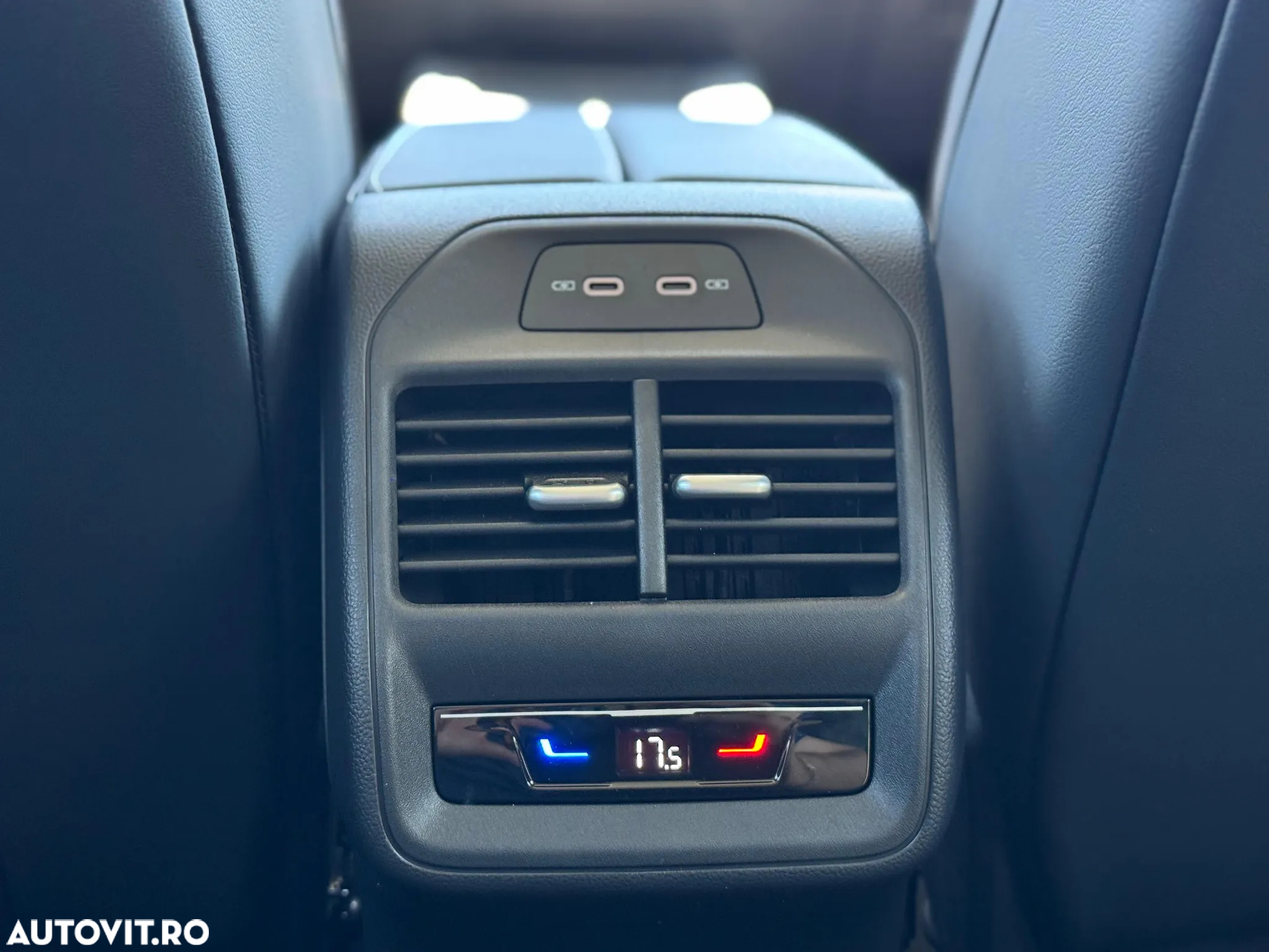 Volkswagen Passat 1.5 TSI DSG PHEV Business - 13