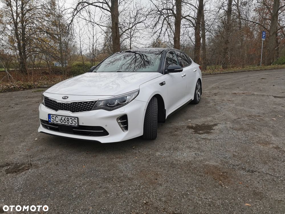 Kia Optima - 1
