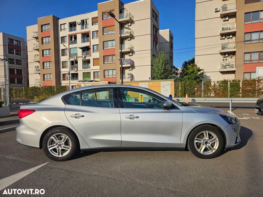 Ford Focus 1.5 EcoBlue Trend - 4