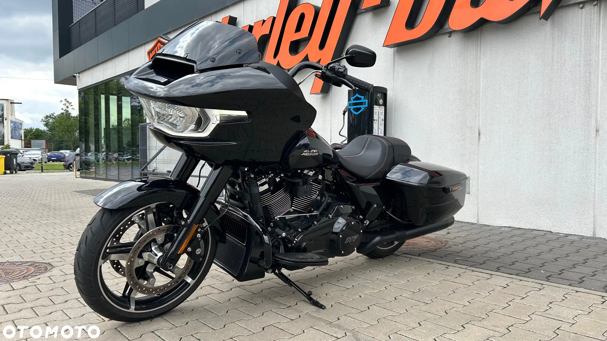 Harley-Davidson Touring Road Glide - 6