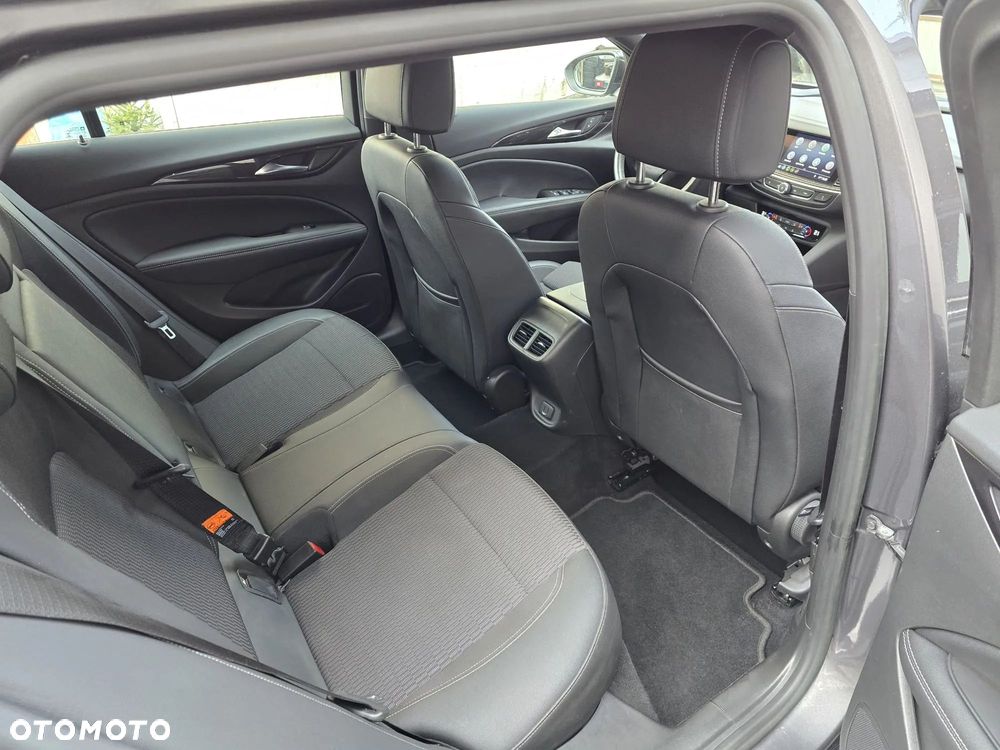 Opel Insignia 2.0 CDTI Elegance S&S - 15