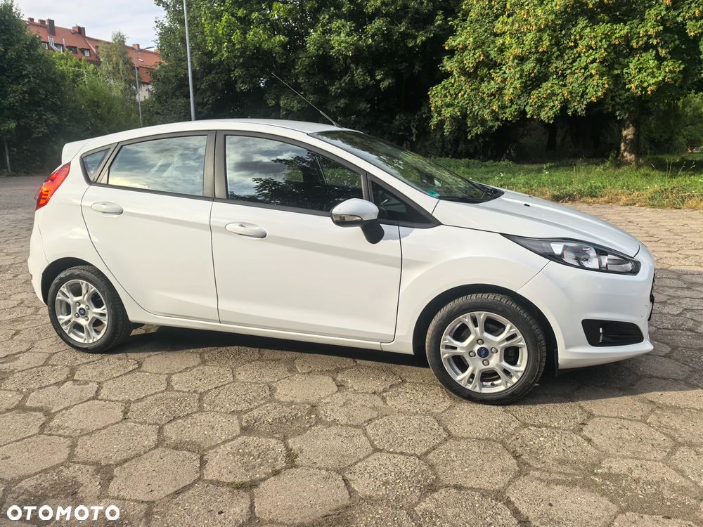 Ford Fiesta - 17