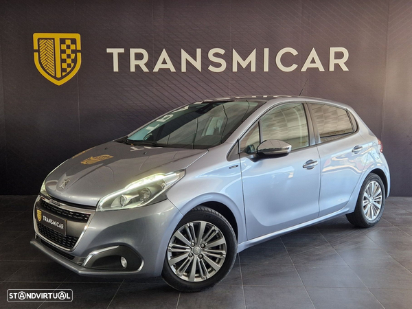 Peugeot 208 1.2 PureTech Signature