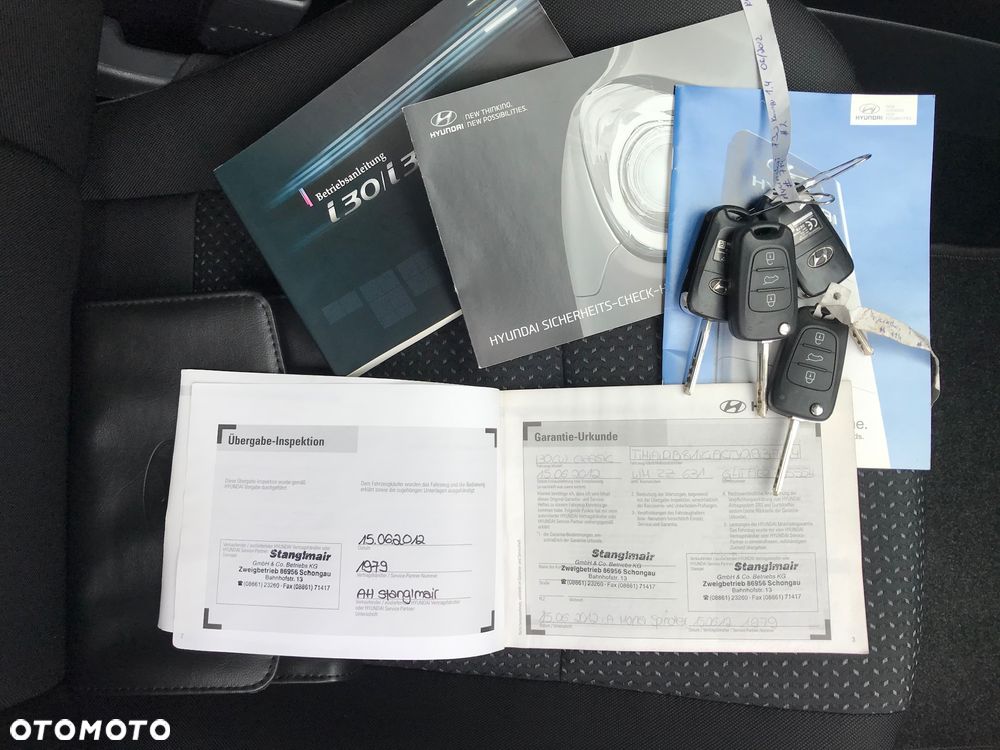 Hyundai i30 i30cw 1.4 UEFA EURO 2012 Edition - 32