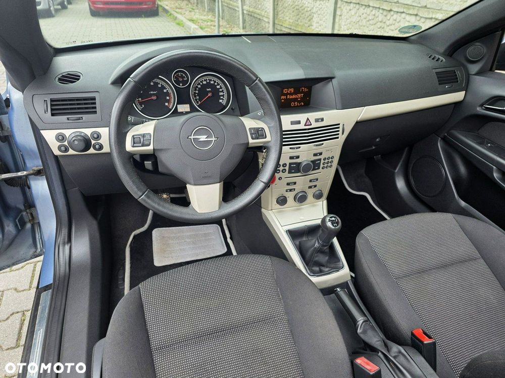 Opel Astra TwinTop 1.6 Enjoy - 13