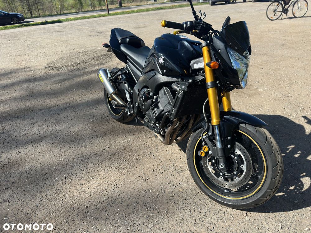 Yamaha FZ8 - 1
