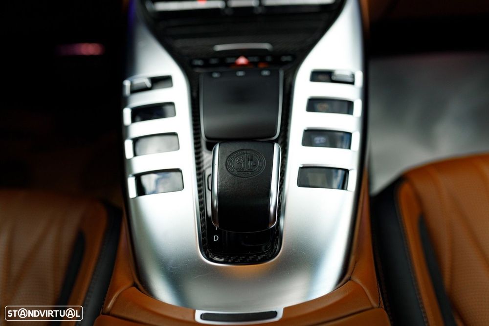 Mercedes-Benz AMG GT - 18