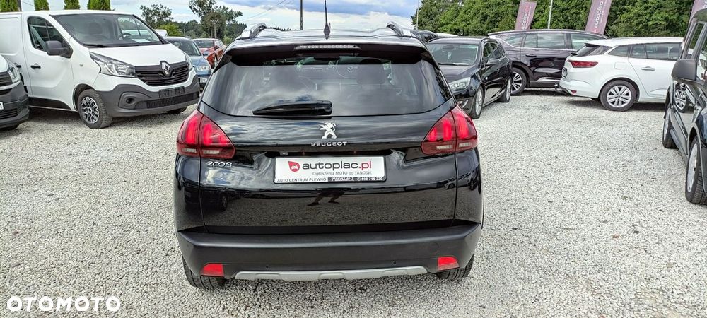 Peugeot 2008 - 14