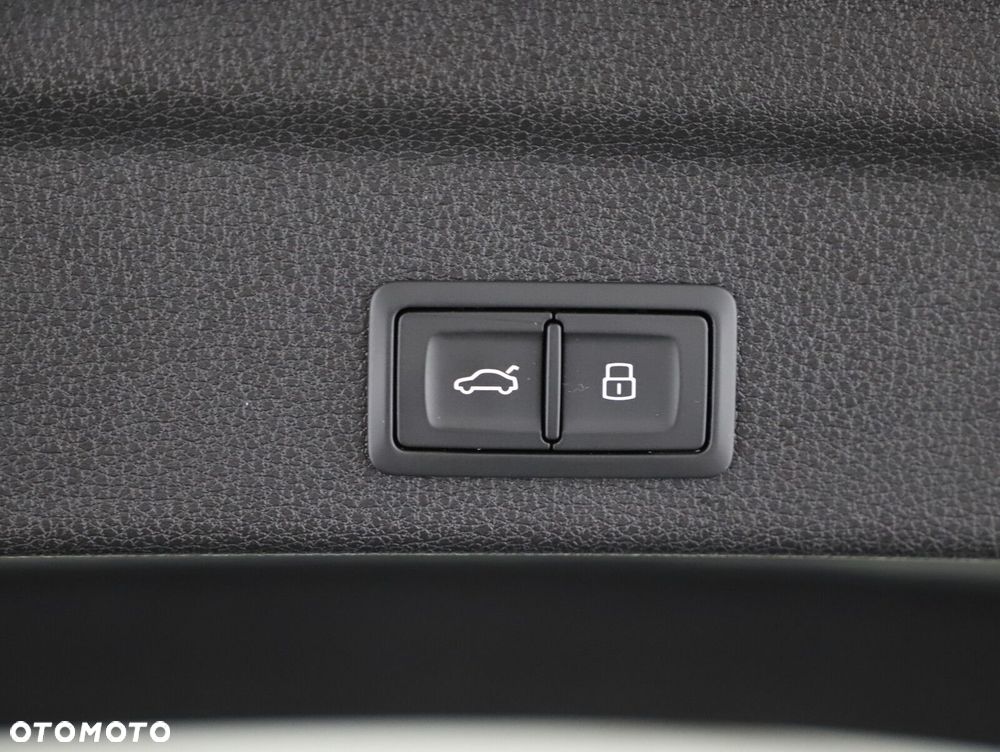 Audi Q3 Sportback 40 TFSI Quattro S-Line S tronic - 29