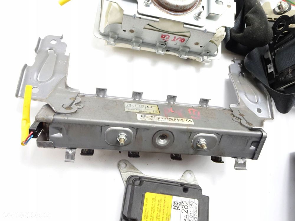 poduszki powietrzna pasy sensor kpl. mitsubishi outlander iii uk - 6