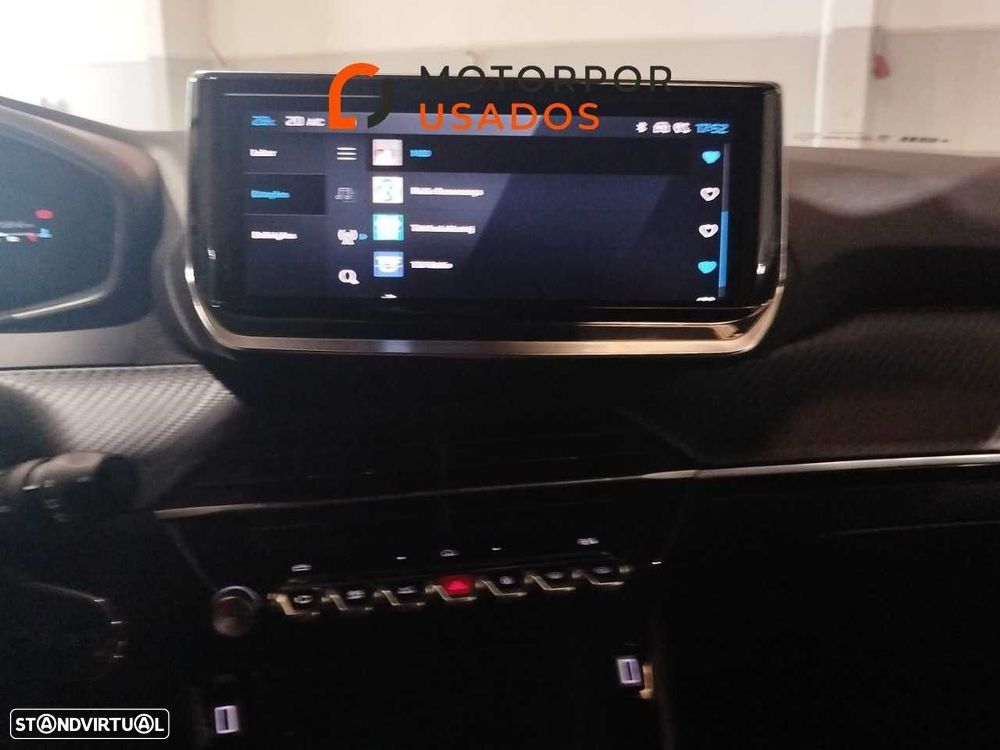 Peugeot 2008 - 15