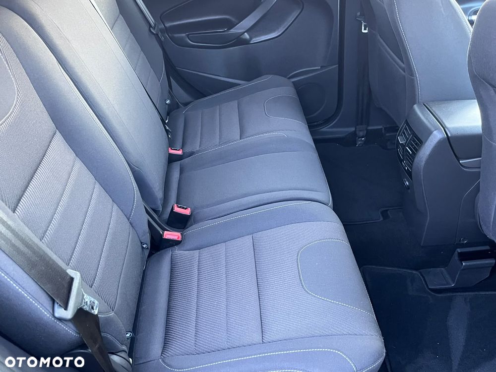 Ford Kuga - 7