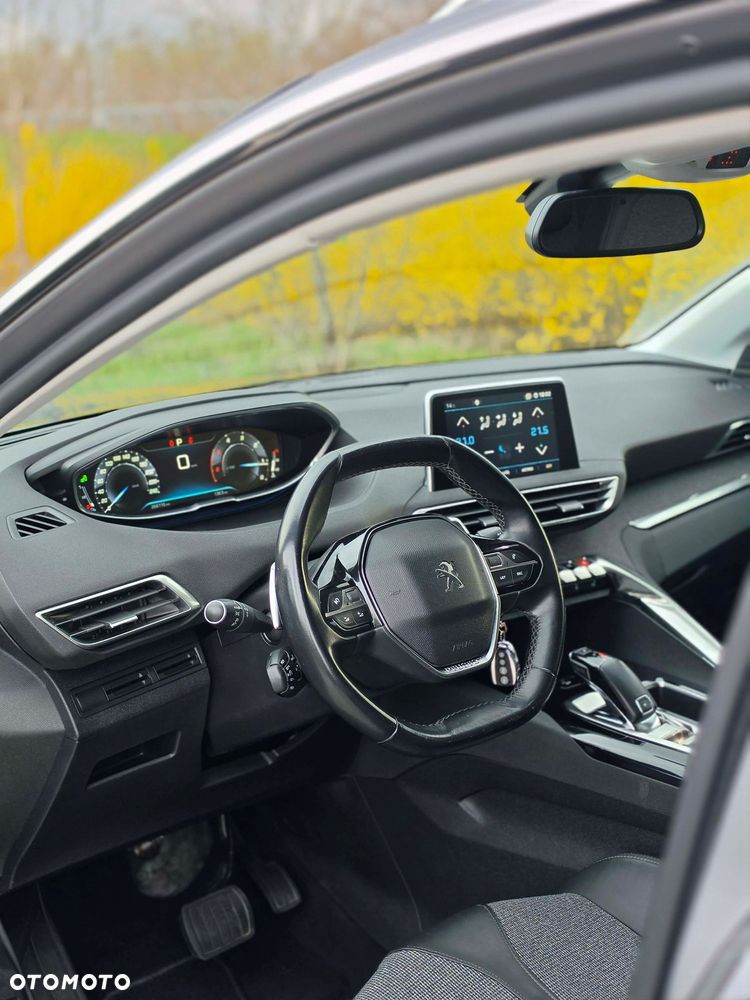 Peugeot 5008 - 20