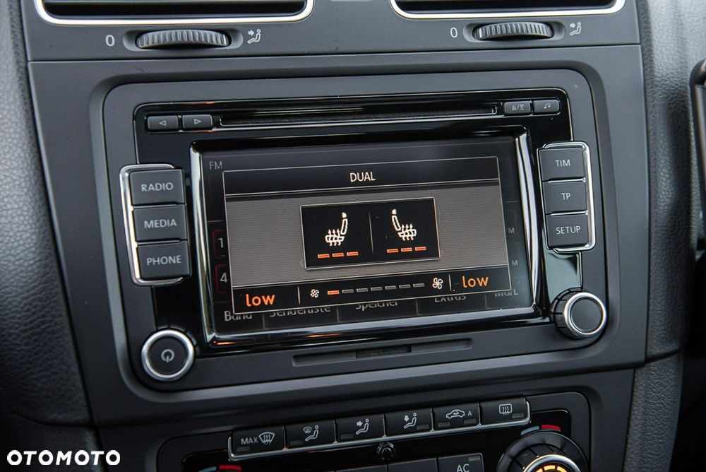 Volkswagen Golf VI 2.0 TDI Highline - 21